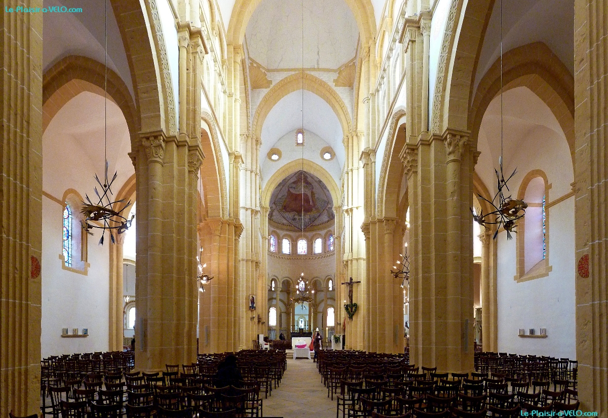 Paray-le-Monial - Basilique du Sacré-Cœur