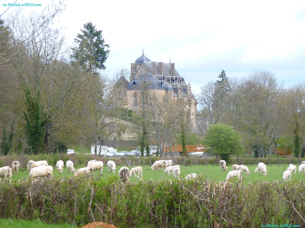 Château de Châtillon-en-Bazois