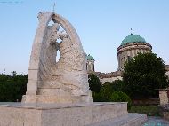 Esztergom - Szent István megkoronázása