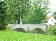 Jindřiš (Rodvínov) - Barokní most se sochou Jana Nepomuckého, Jindřiš