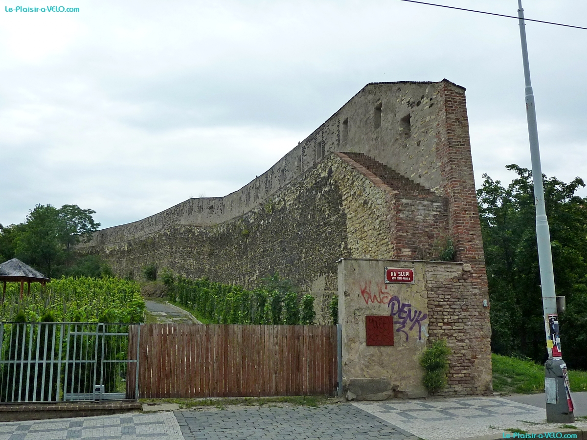 Praha - Novoměstské opevnění (Fortification de Prague)