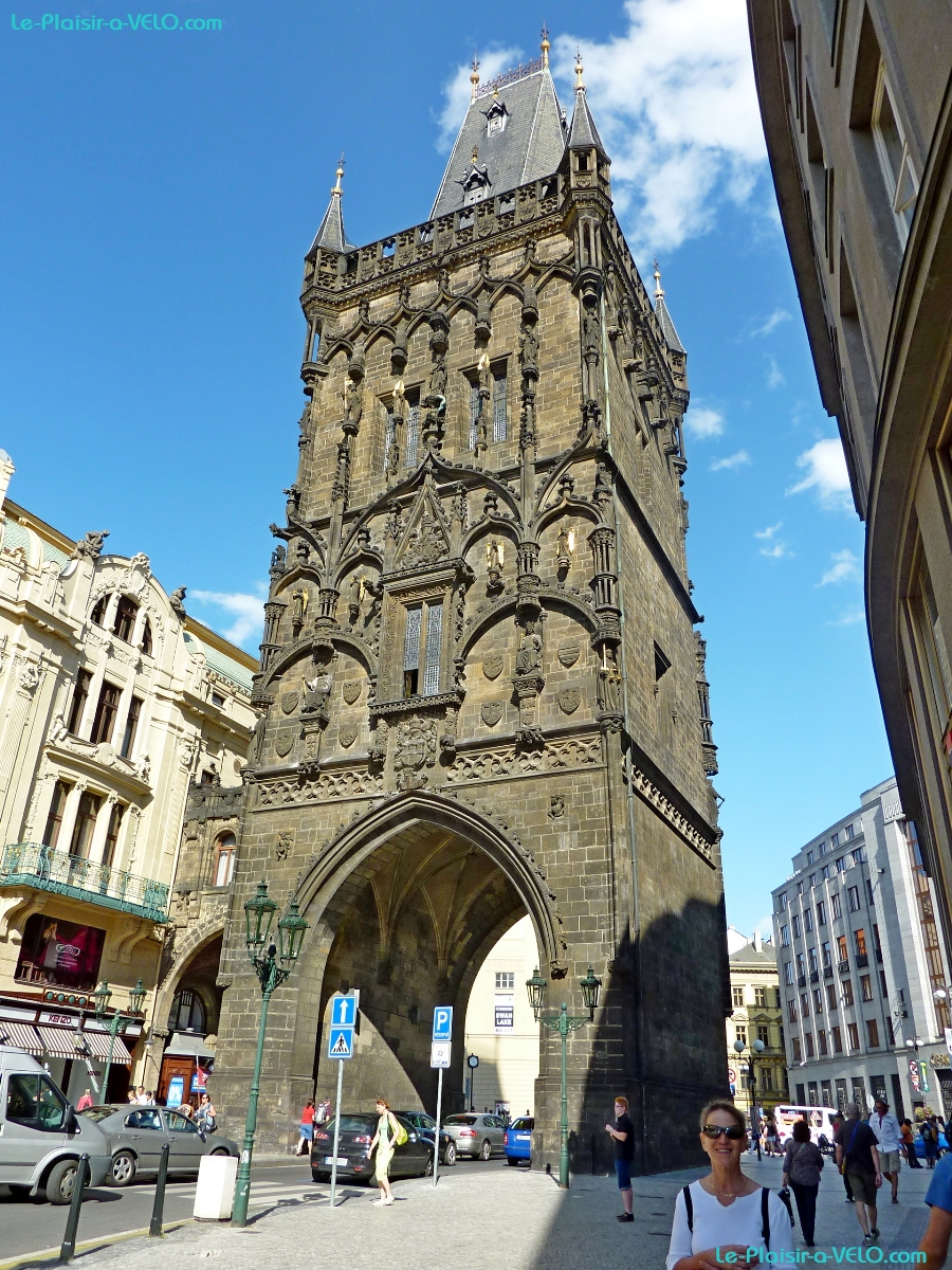 Praha - Prašná brána (Tour Poudrière de Prague)