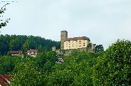 Haßmersheim - Burg Guttenberg