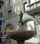 Luzern - Brunnen mit Schwänen