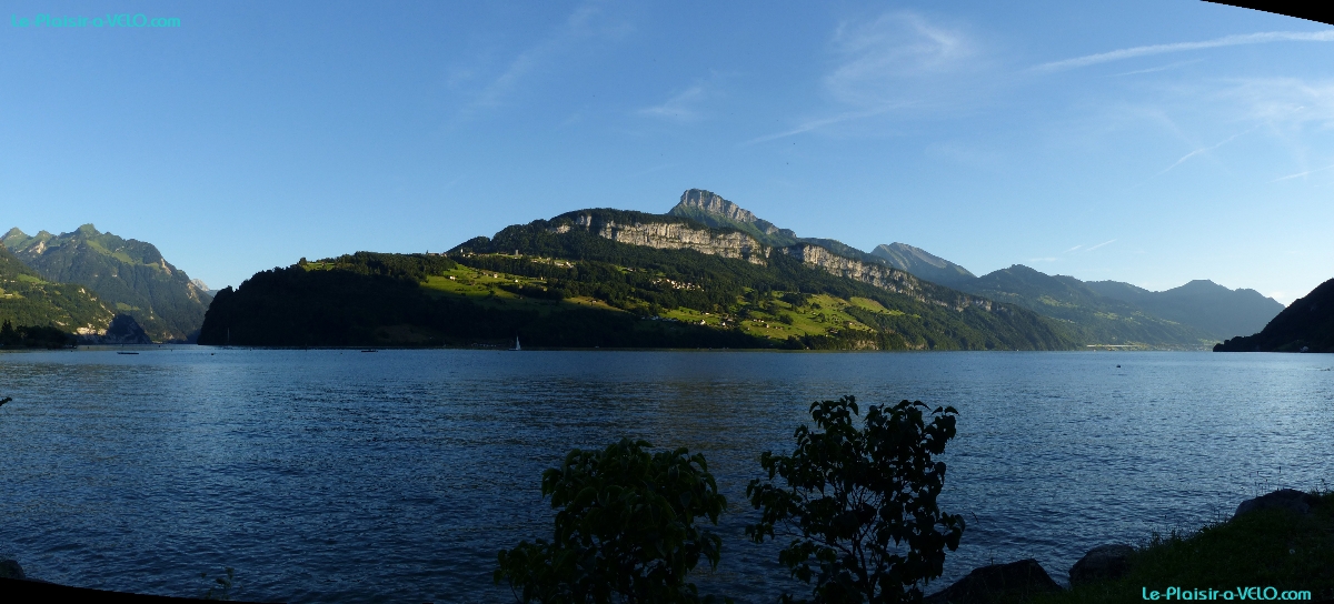 Ingenbohl - Brunnen - Lac des 4 Cantons — ⑴ Zingelberg — ⑵ Niederbauen Kulm