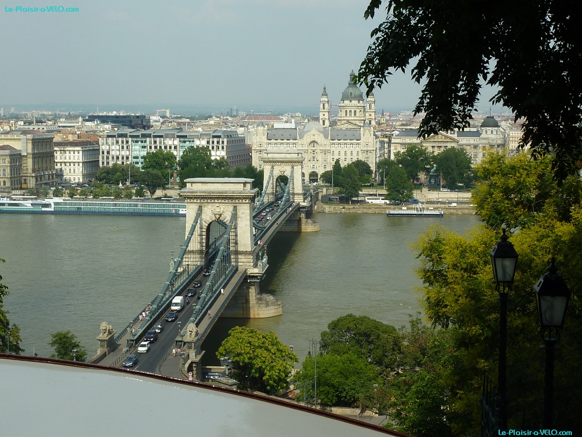 Budapest - SzÃ©chenyi LÃ¡nchÃ­d, Gresham-palota et Szent IstvÃ¡n Bazilika — â‘´ Gresham-palota — â‘µ Szent IstvÃ¡n Bazilika