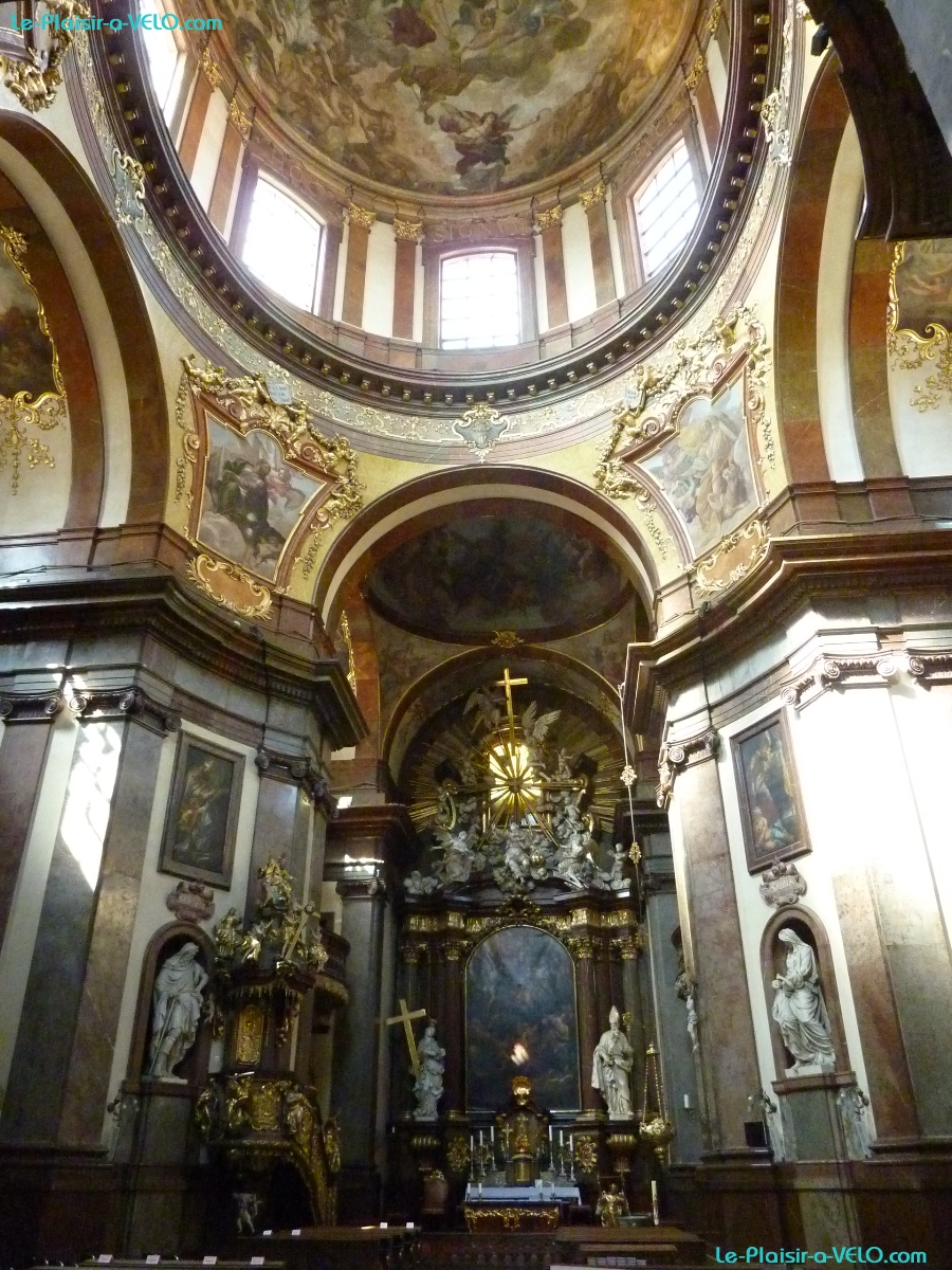 Praha - Kostel svatÃ©ho FrantiÅ¡ka z Assisi (Ã‰glise Saint-FranÃ§ois d'Assise)