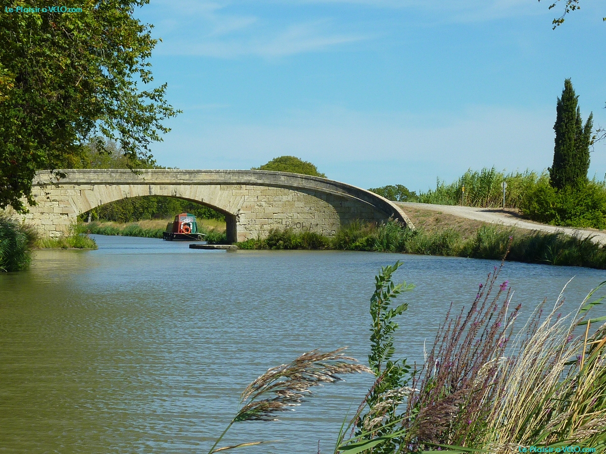 Canal du Midi - entre Ventenac-en-Minervois et Saint-Nazaire-d'Aude - Pont de Pont De Saint-Nazaire-d'Aude