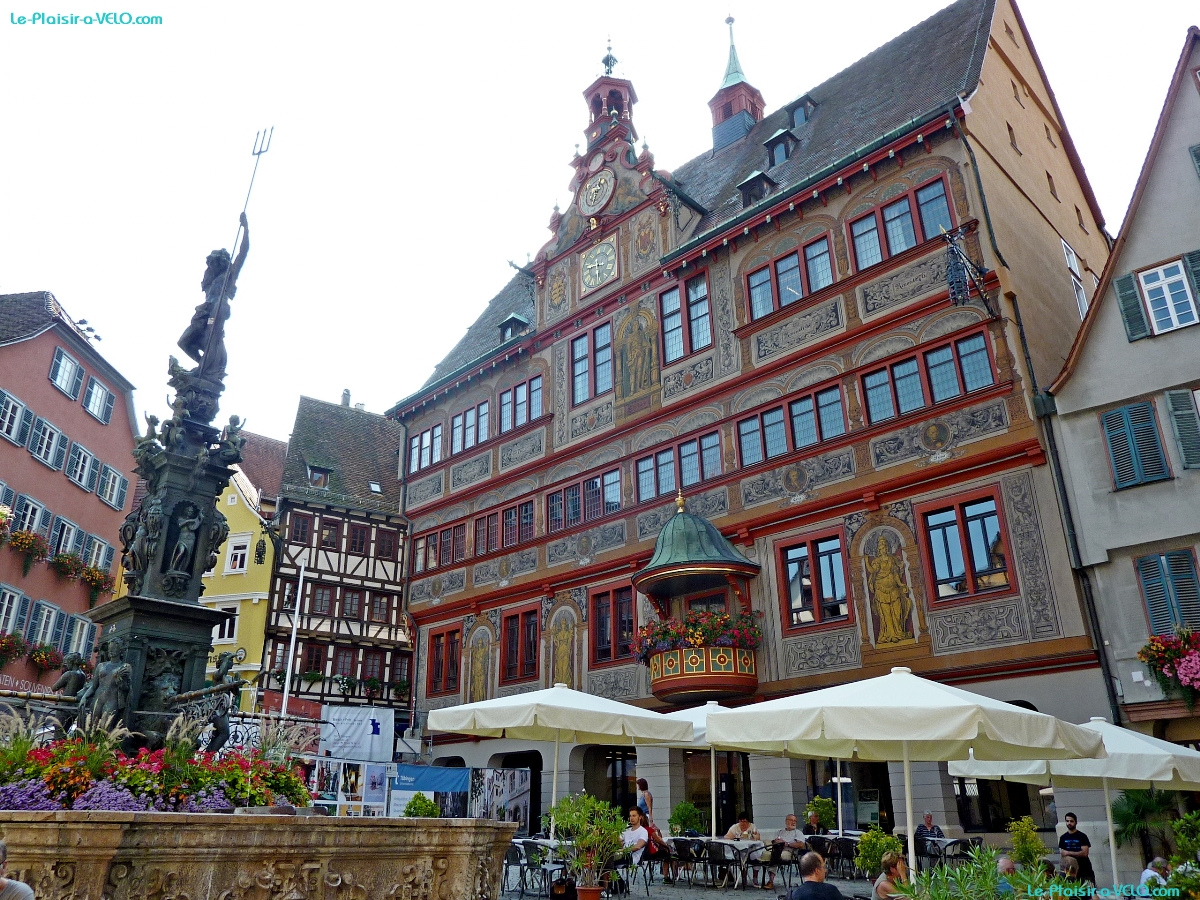 TÃ¼bingen - Neptunbrunnen - Rathaus