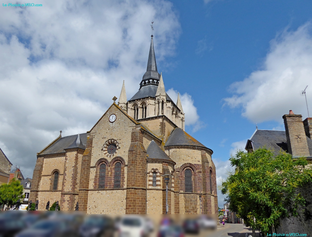 Fresnay-sur-Sarthe - Église Notre-Dame