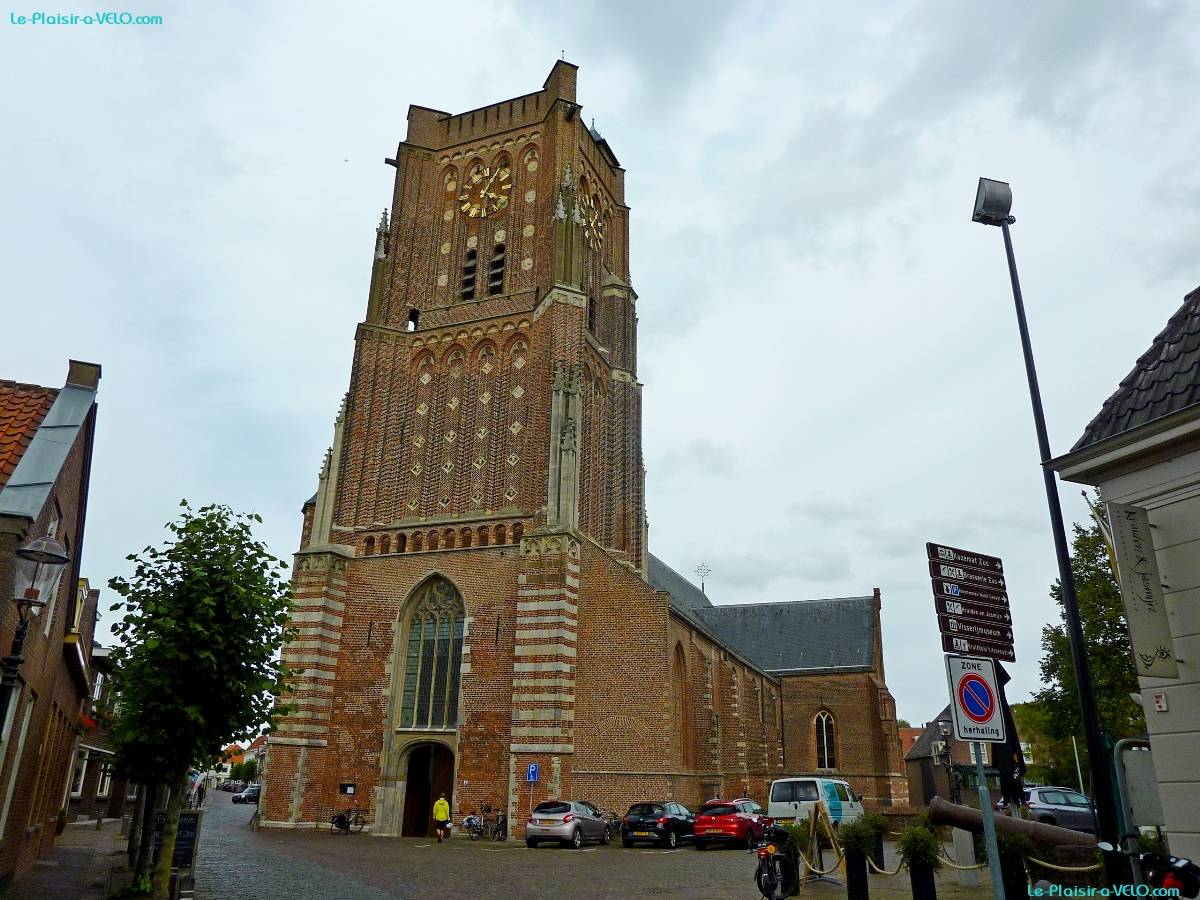Woudrichem - Sint-Martinuskerk