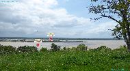 Ambès-Le-Bec - depuis le Belvédère de l'estuaire à Bayon-sur-Gironde — ⑴ Dordogne — ⑵ Garonne