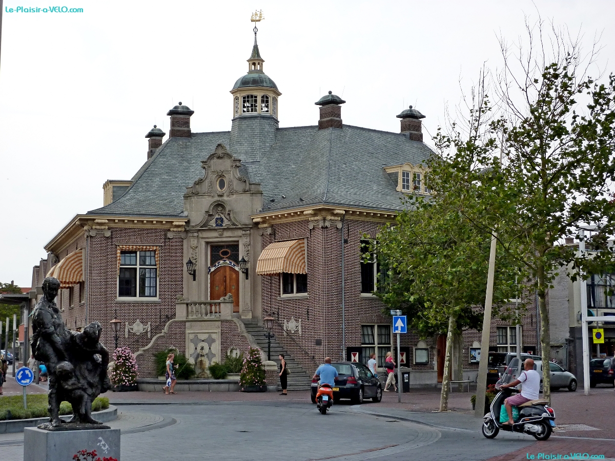 Zanvoort - Raadhuis