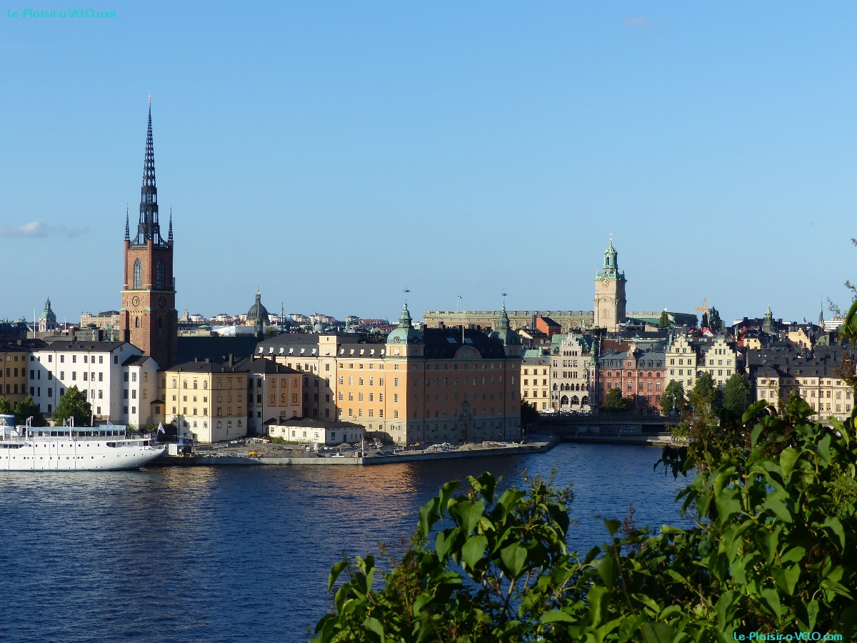 Stockholm - Monteliusvägen &mdash; ⑴ Riddarholmskyrkan &mdash; ⑵ Storkyrkan