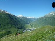 MontÃ©e en train Ã  Oberalppass (altitude 2050m)